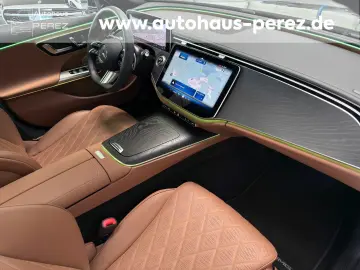 MERCEDES-BENZ E 450 4M AMG PREMIUM PANORAMA-SITZKLIM&hellip;