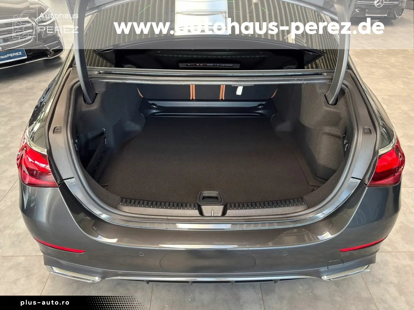 MERCEDES-BENZ E 450 4M AMG PREMIUM PANORAMA-SITZKLIM&hellip;
