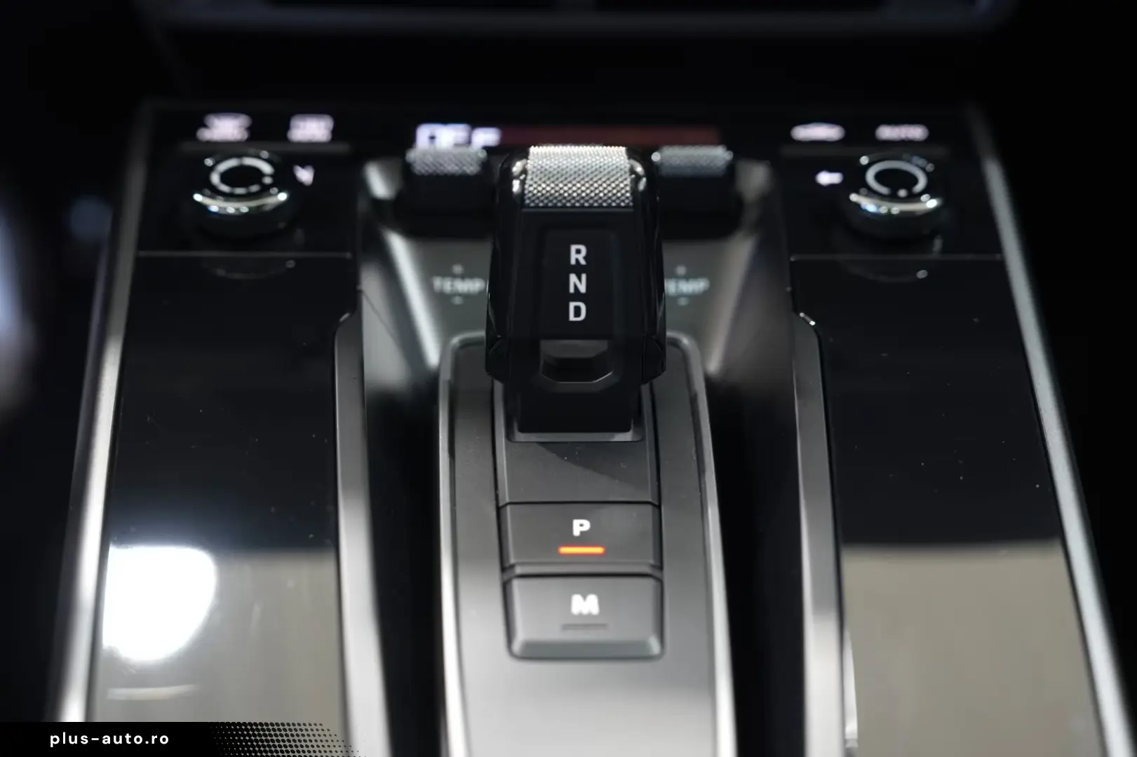 Porsche 992 Coupe Evac sport SportChrono Bose Plafon sticlă