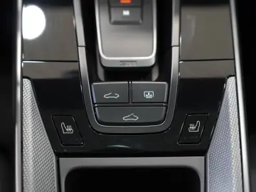 Porsche 992 Coupe Evac sport SportChrono Bose Plafon sticlă