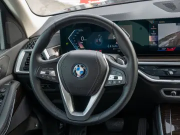 BMW X5 xDrive 50e NAVI KAMERA KEYLESS MEMORY KLIMAAU
