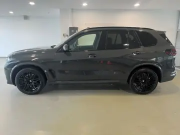 BMW X5 M Competition Sportpaket HUD AD Panorama Navi