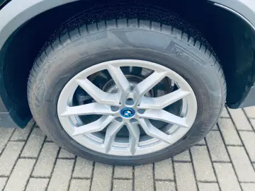 BMW X5 50 e xDrive Harman Memory Soft NP  108.109 -