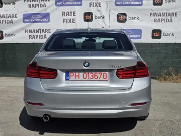 BMW Seria 3 318d