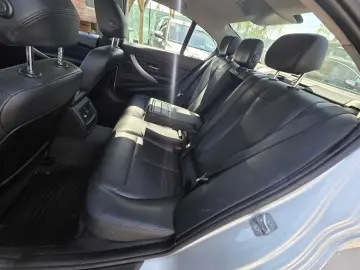 BMW Seria 3 318d