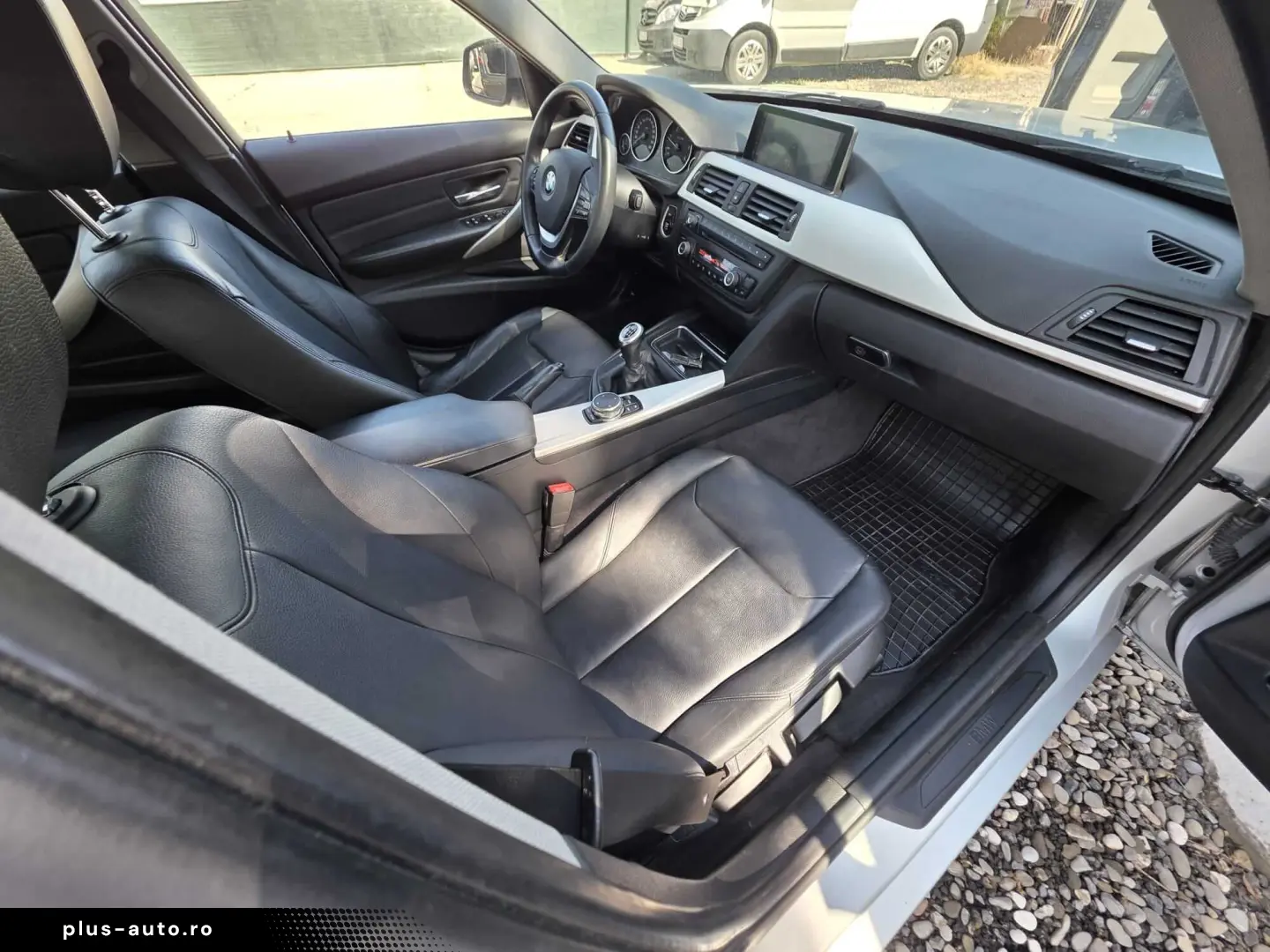 BMW Seria 3 318d