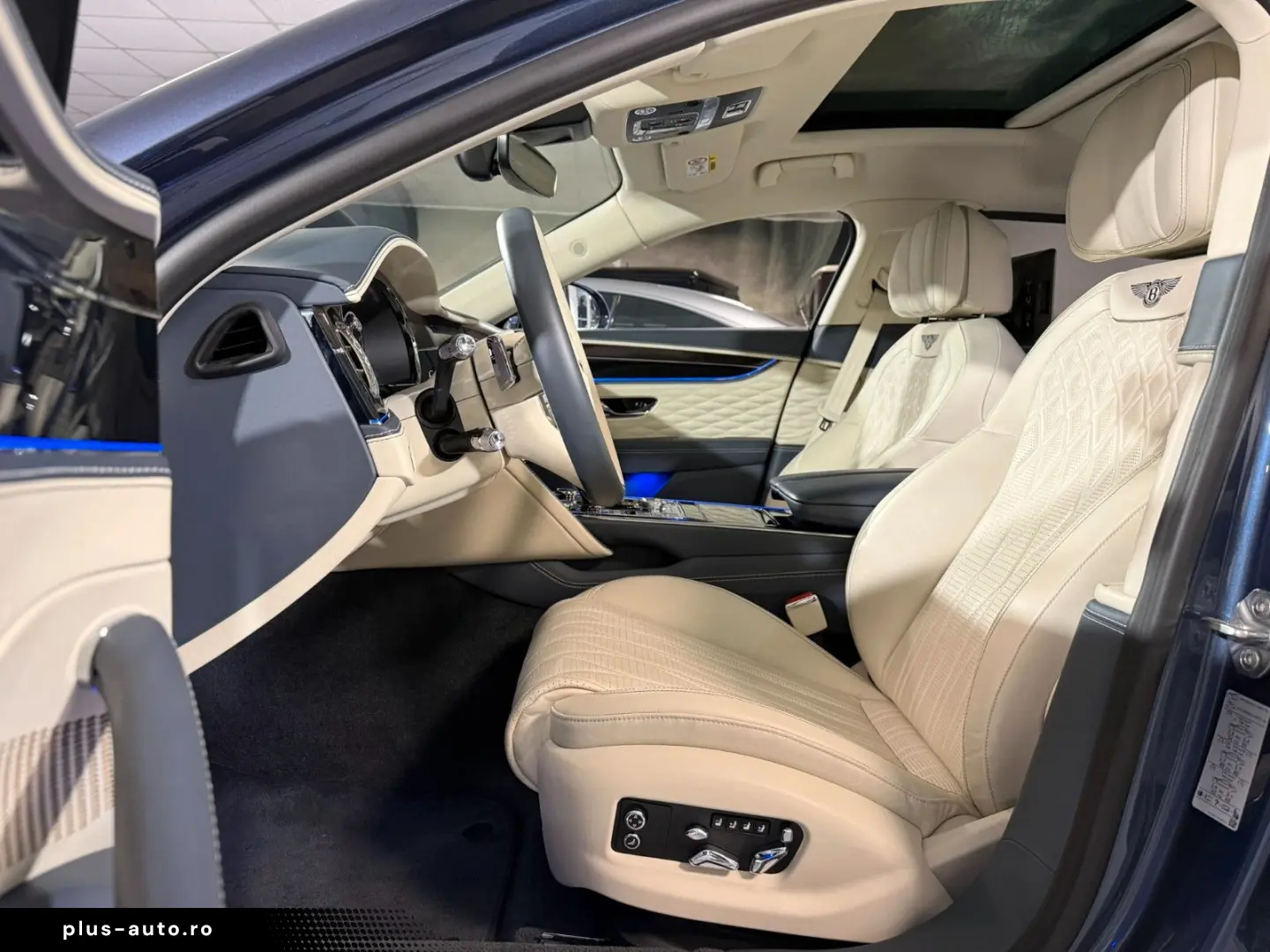 BENTLEY Flying Spur V8 Mansory  Carbon  Exclusive  Naim