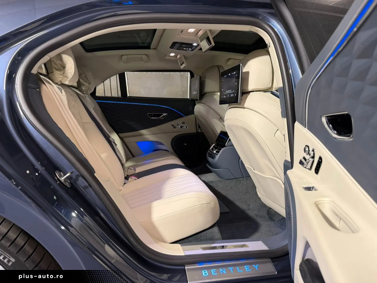 BENTLEY Flying Spur V8 Mansory  Carbon  Exclusive  Naim