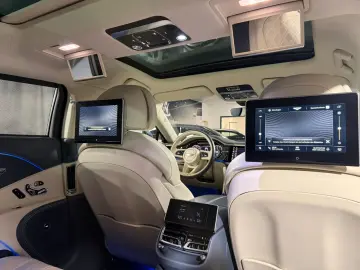 BENTLEY Flying Spur V8 Mansory  Carbon  Exclusive  Naim