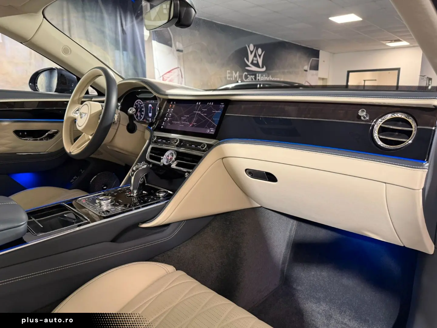 BENTLEY Flying Spur V8 Mansory  Carbon  Exclusive  Naim
