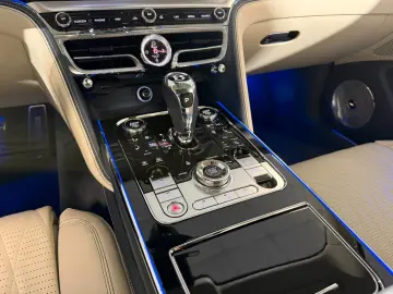 BENTLEY Flying Spur V8 Mansory  Carbon  Exclusive  Naim