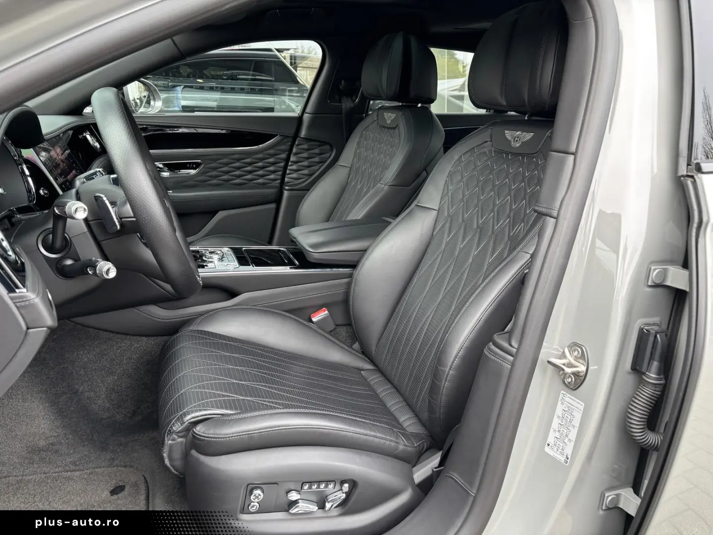BENTLEY Flying Spur W12 Mansory Exclusive Black Line B&O