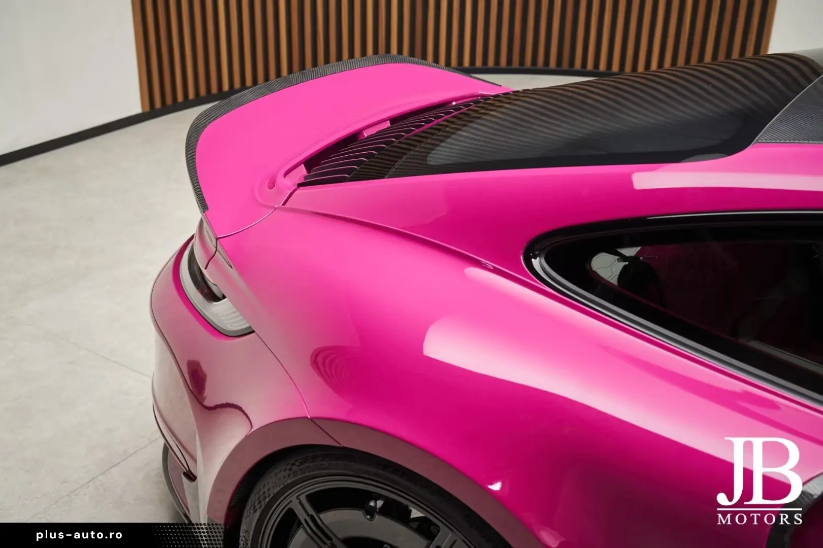 Porsche 992 Brabus Rocket 900 R