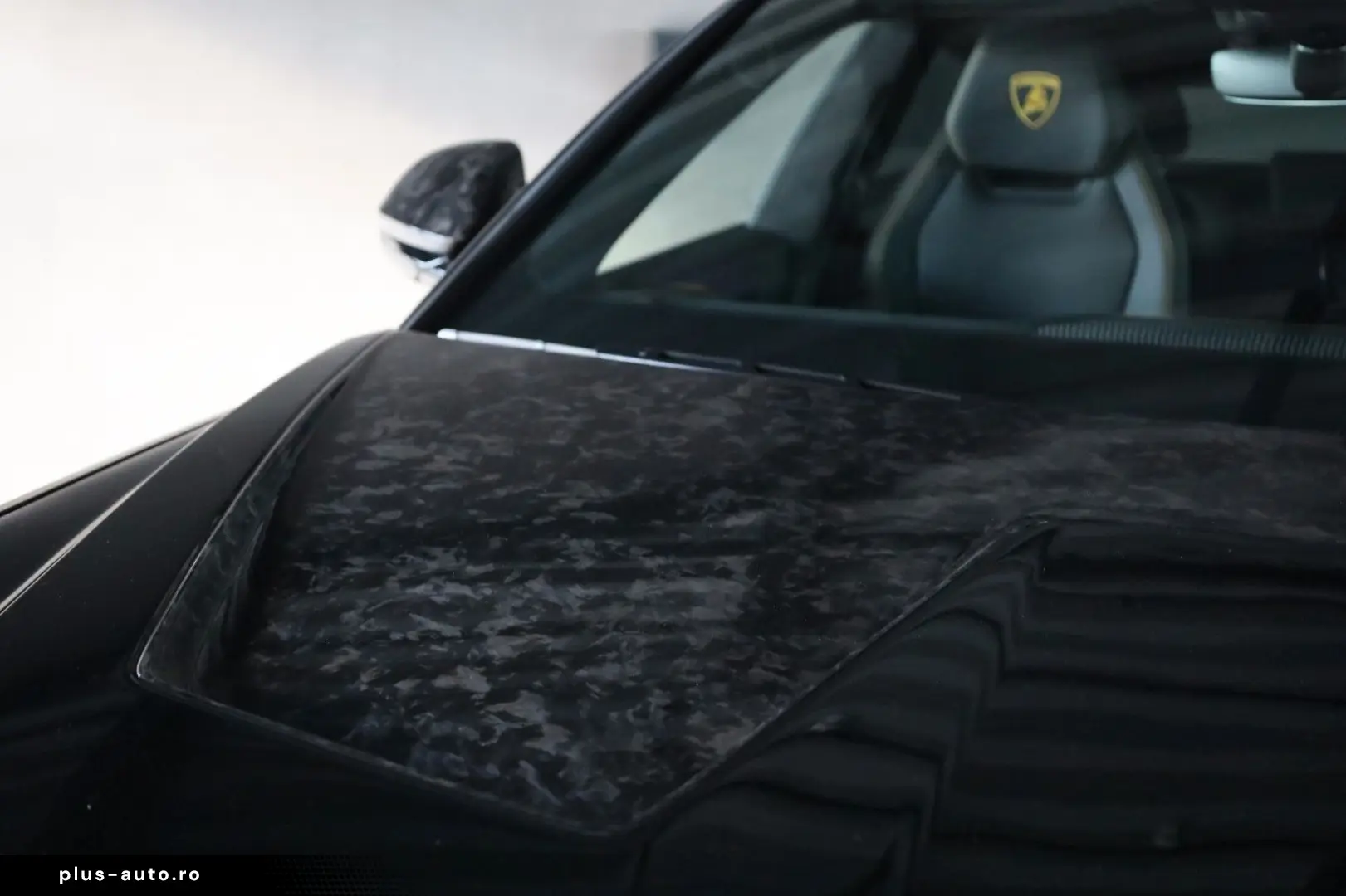 LAMBORGHINI Urus S - NOVITEC Wide Body Kit