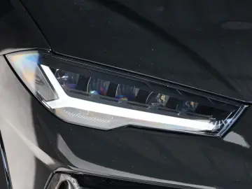 LAMBORGHINI Urus S - NOVITEC Wide Body Kit