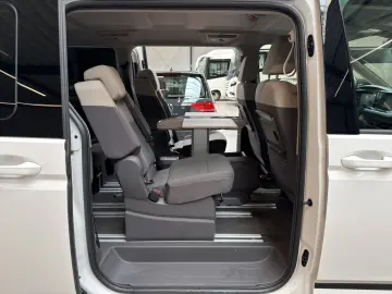 VW T7 Multivan 2.0 TDI Edition  IQ.Light