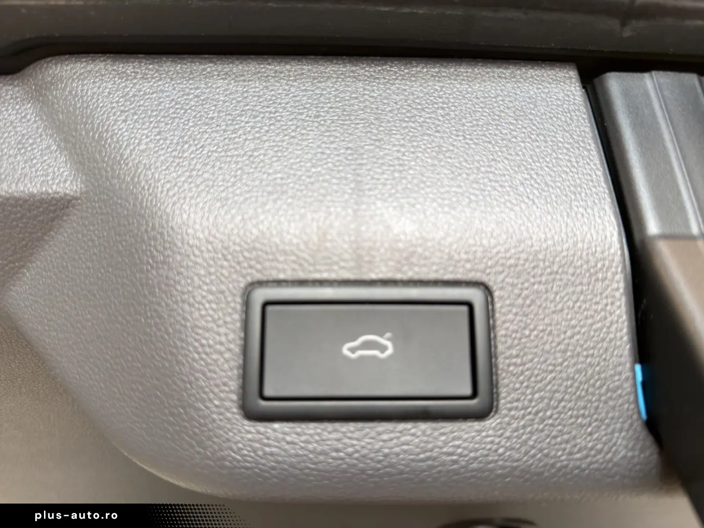 VW T7 Multivan 2.0 TDI Edition  IQ.Light