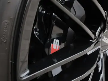 AUDI S8 4.0 TFSI B&O Advance l ABT l Head-up l Standh