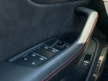 AUDI RSQ8-S 4.0 TFSI quattro ABT 23 B&O MASSAGE