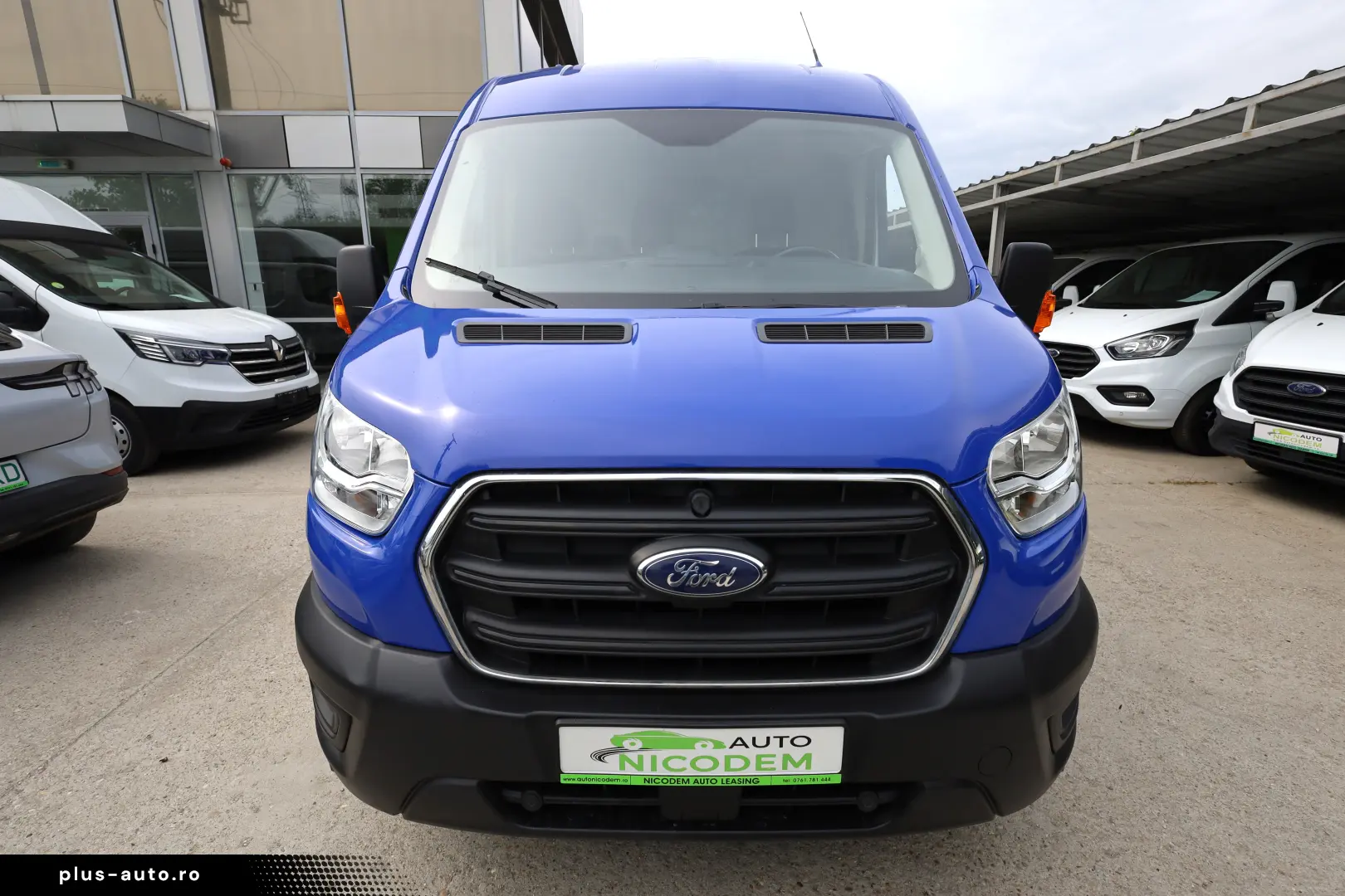 Ford Transit Furgon L2H2 MHEV 2.0D 130CP
