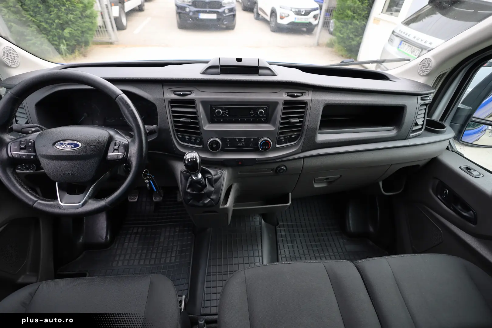 Ford Transit Furgon L2H2 MHEV 2.0D 130CP