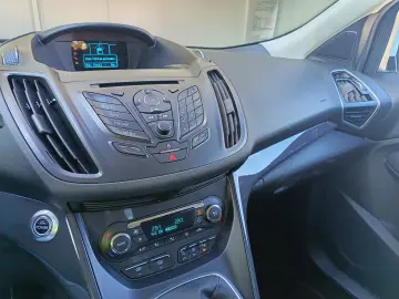 Ford Kuga 1.6 Benzina 150 CP An 2014