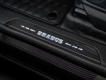 Lamborghini Urus SE BRABUS 900 PS