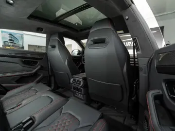 Lamborghini Urus SE BRABUS 900 PS