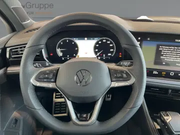 VW Touareg 3.0 V6 TDI 4Motion W R-Line AHK Navi