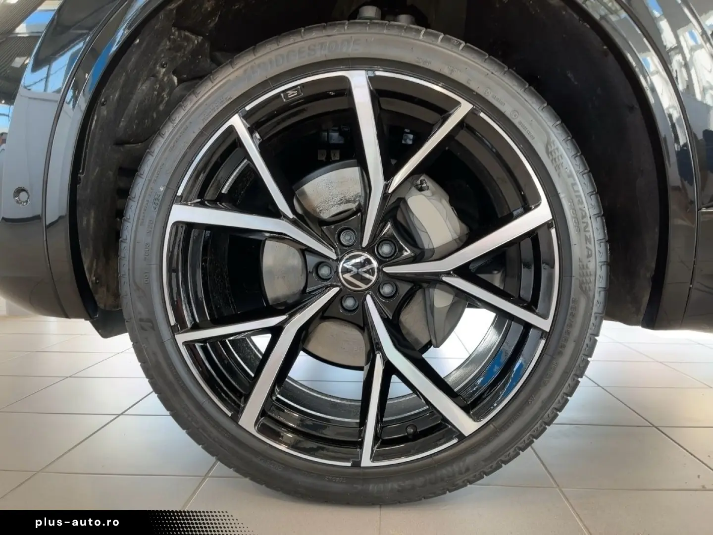 VW Touareg 3.0 V6 TDI 4Motion W R-Line AHK Navi