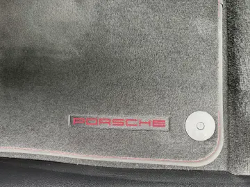 PORSCHE Macan GTS-21 Zol-Service neu-Panorama-LED-Carbon