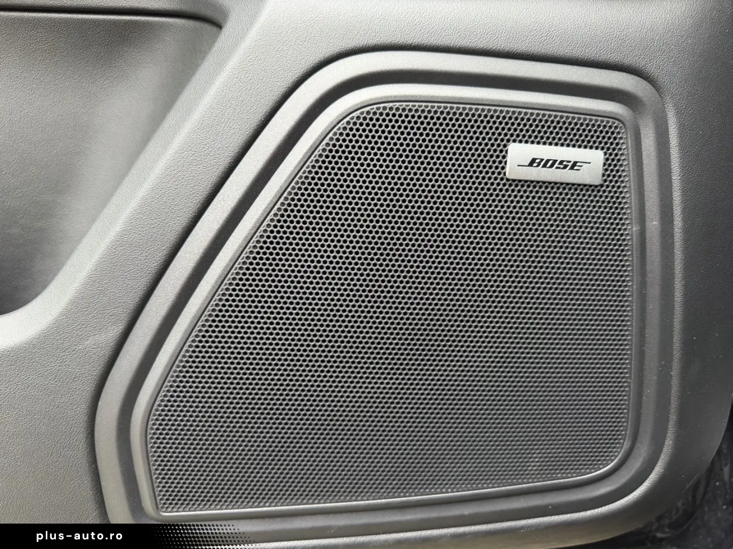 PORSCHE Macan GTS-21 Zol-Service neu-Panorama-LED-Carbon