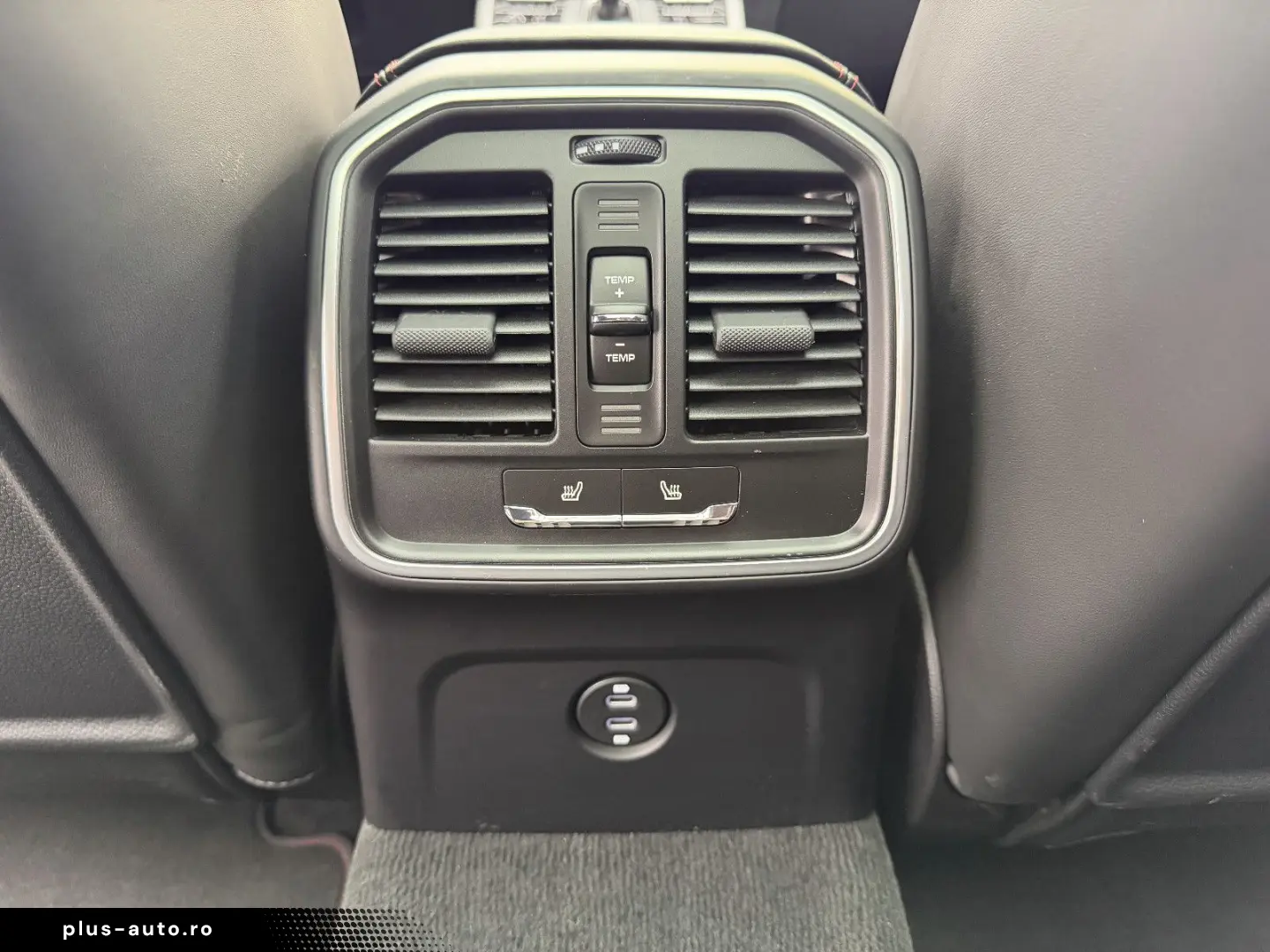 PORSCHE Macan GTS-21 Zol-Service neu-Panorama-LED-Carbon