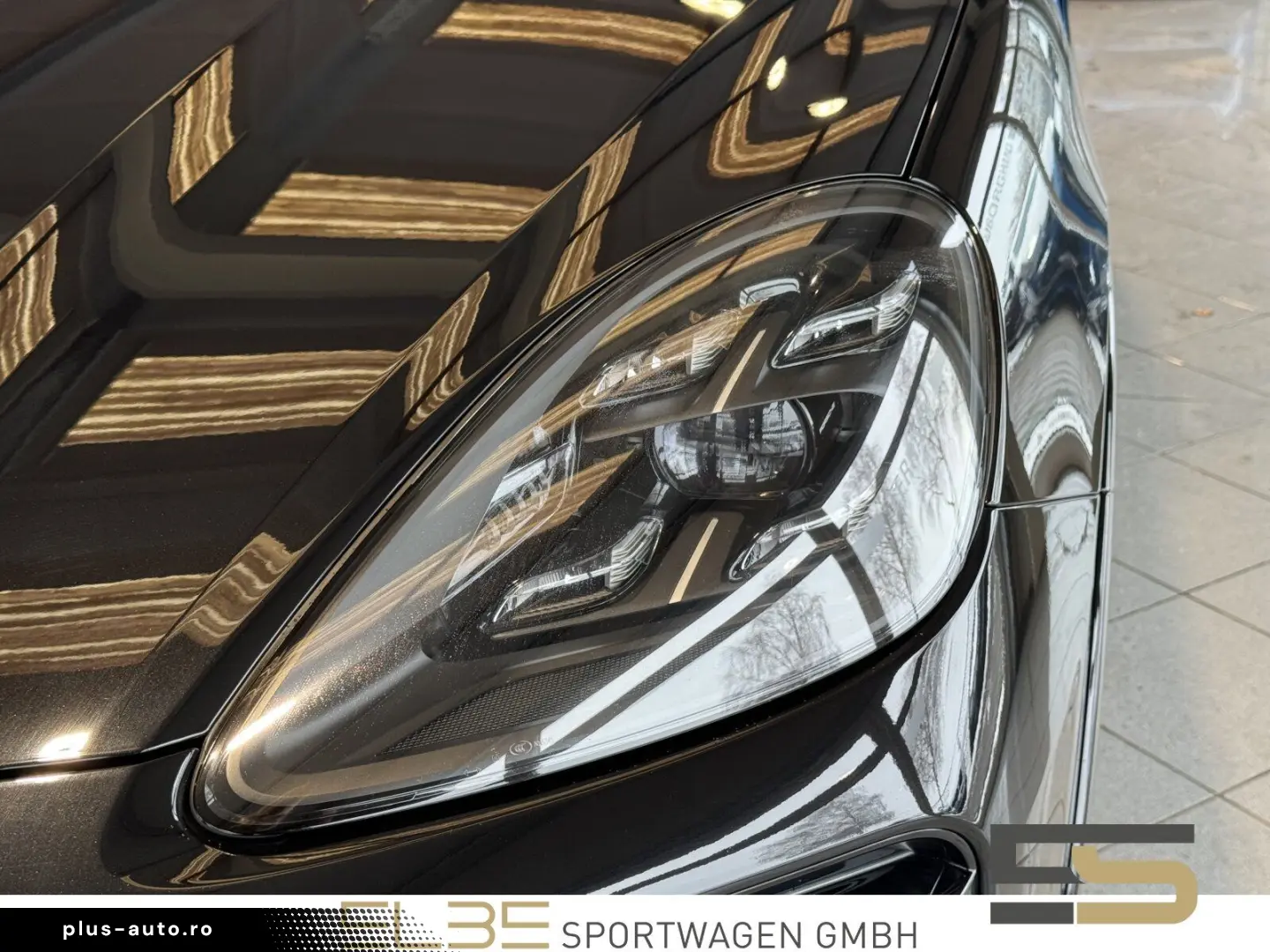 PORSCHE Cayenne Coupe Turbo CARBON MATRIX HUD INNO SPORT