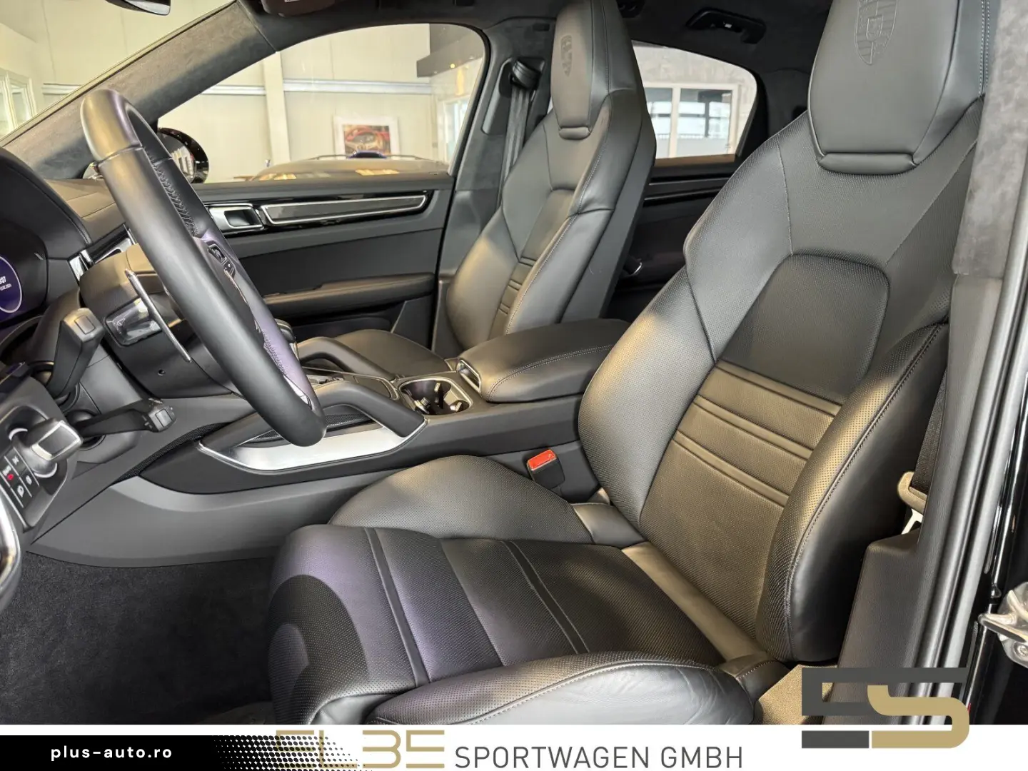 PORSCHE Cayenne Coupe Turbo CARBON MATRIX HUD INNO SPORT