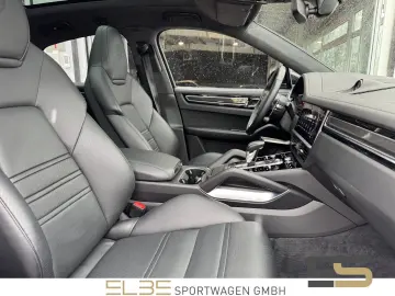 PORSCHE Cayenne Coupe Turbo CARBON MATRIX HUD INNO SPORT