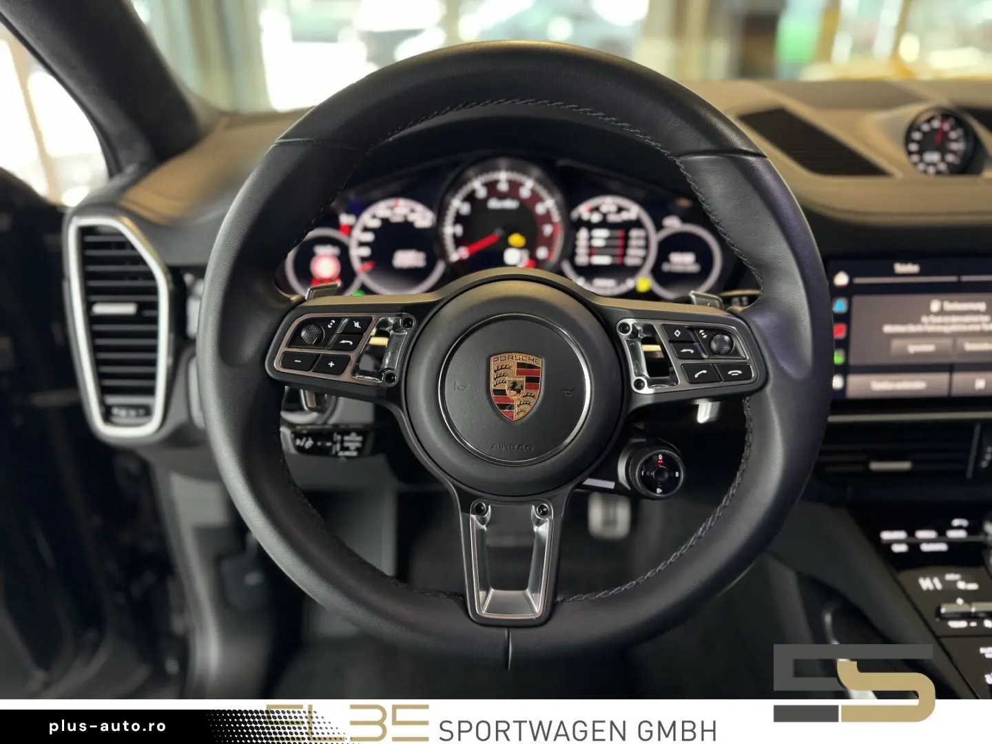 PORSCHE Cayenne Coupe Turbo CARBON MATRIX HUD INNO SPORT