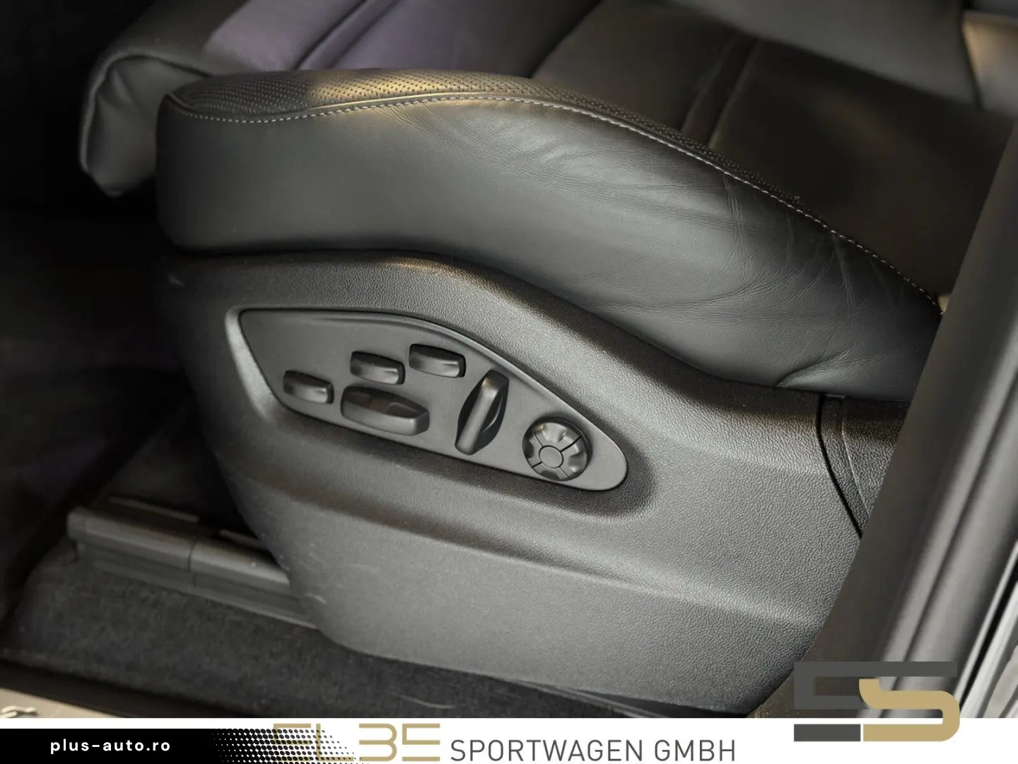 PORSCHE Cayenne Coupe Turbo CARBON MATRIX HUD INNO SPORT