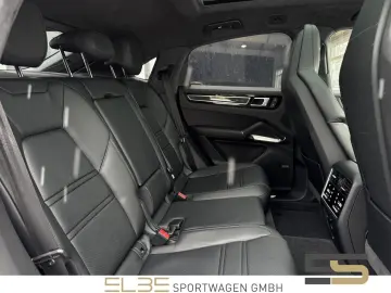 PORSCHE Cayenne Coupe Turbo CARBON MATRIX HUD INNO SPORT