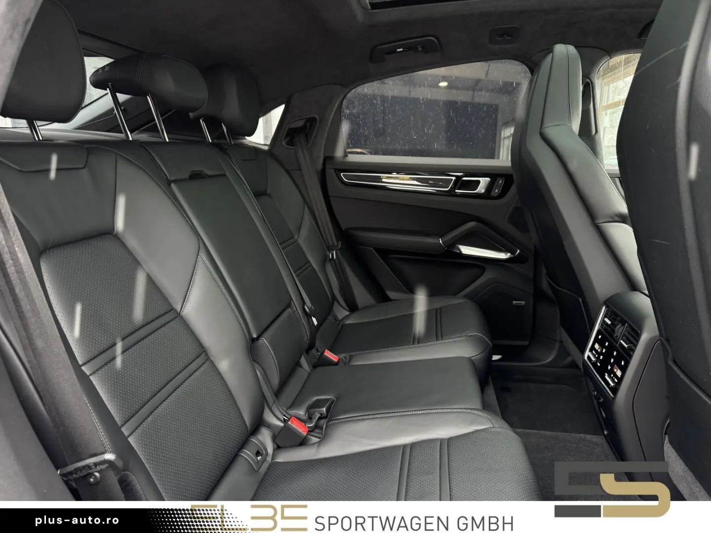 PORSCHE Cayenne Coupe Turbo CARBON MATRIX HUD INNO SPORT
