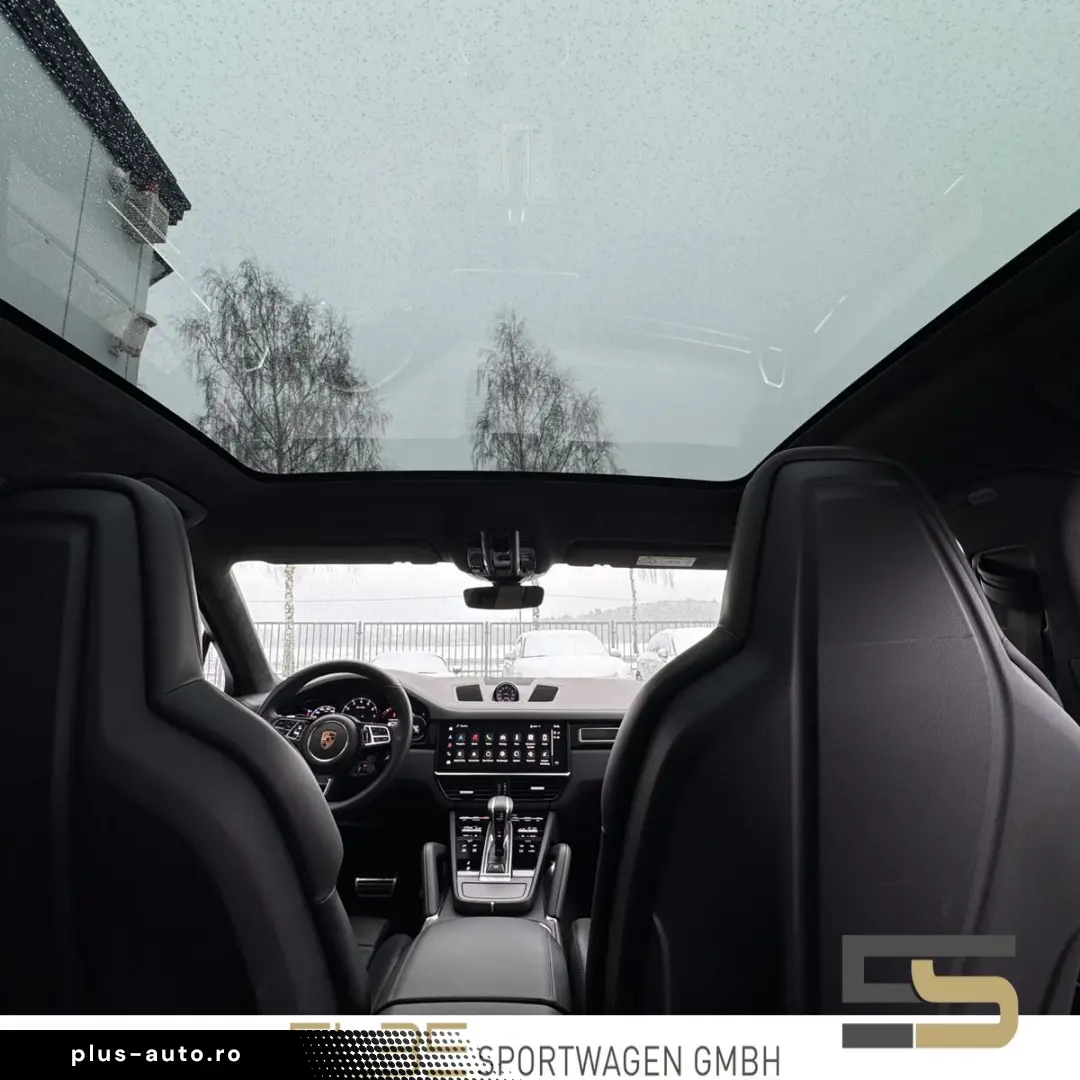 PORSCHE Cayenne Coupe Turbo CARBON MATRIX HUD INNO SPORT