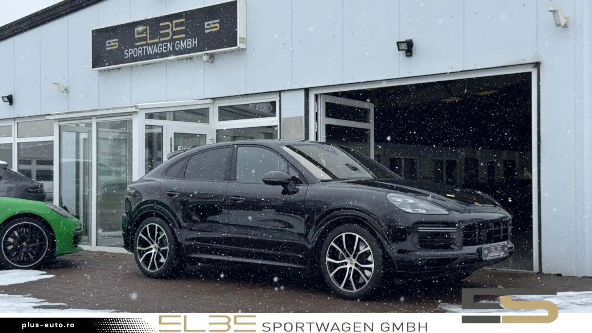 PORSCHE Cayenne Coupe Turbo CARBON MATRIX HUD INNO SPORT