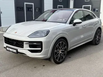 PORSCHE Cayenne Coupe Sport Design Carbon HUD Massage