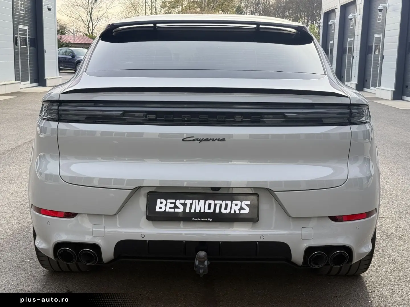 PORSCHE Cayenne Coupe Sport Design Carbon HUD Massage