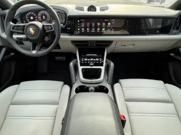 PORSCHE Cayenne Coupe Sport Design Carbon HUD Massage