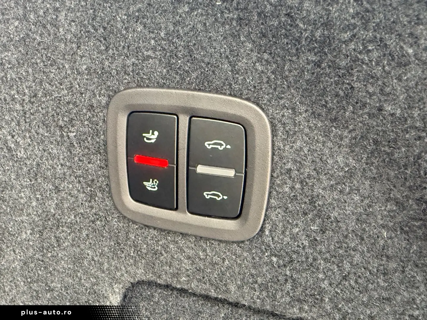 PORSCHE Cayenne Coupe Sport Design Carbon HUD Massage