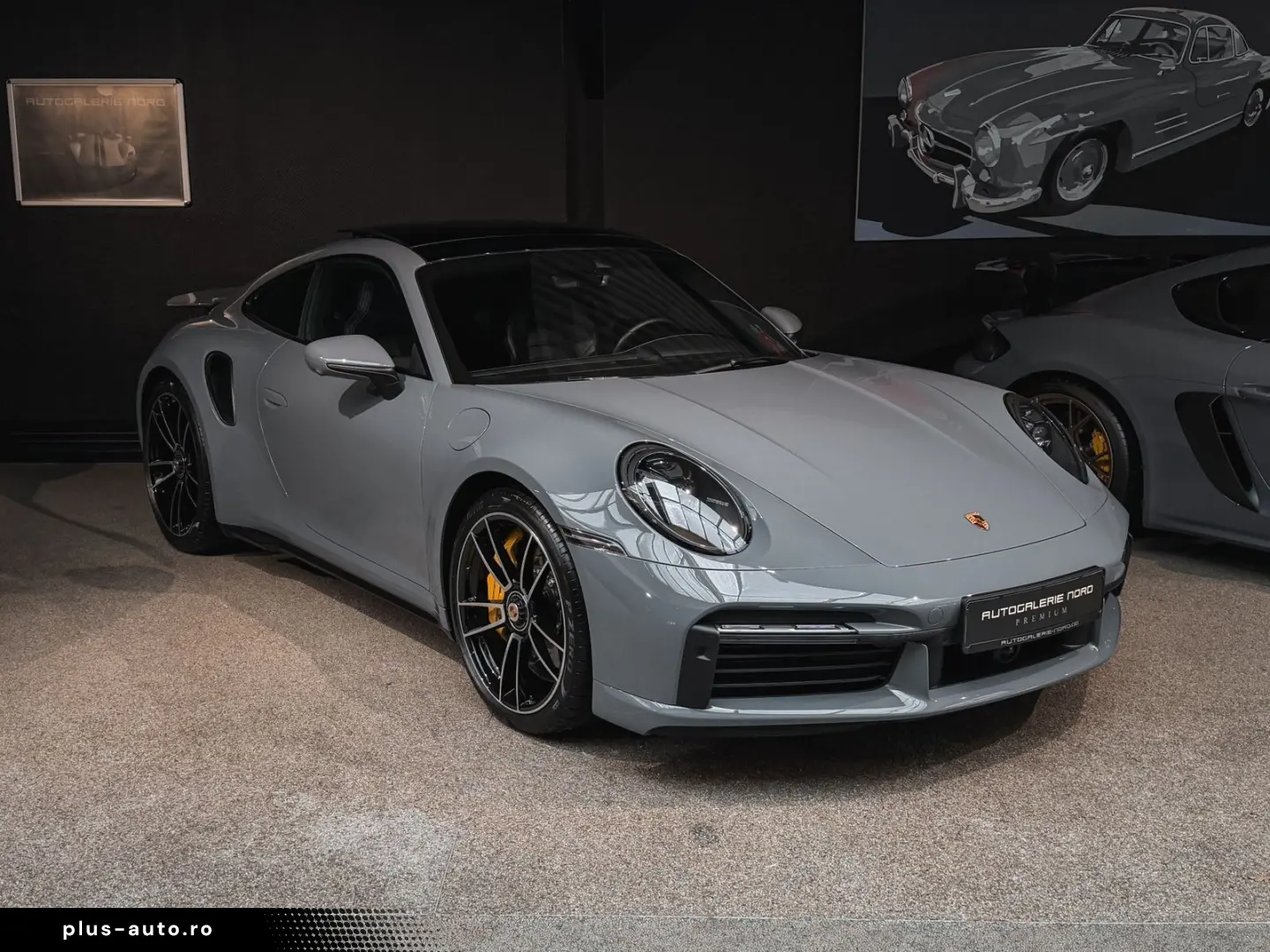 PORSCHE 911 Turbo S Burmester Lift Carbon Pano Matrix