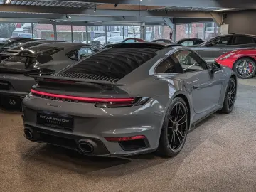 PORSCHE 911 Turbo S Burmester Lift Carbon Pano Matrix