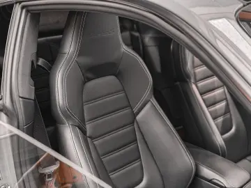 PORSCHE 911 Turbo S Burmester Lift Carbon Pano Matrix