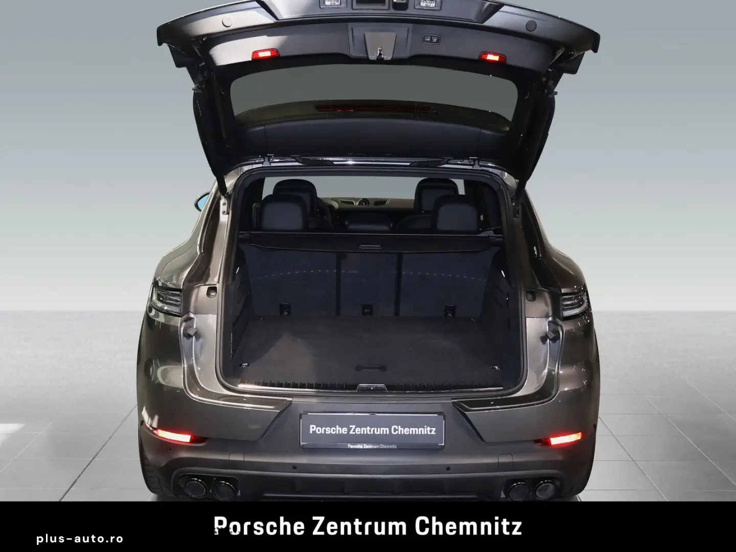 PORSCHE Cayenne E-Hybrid BOSE Pano